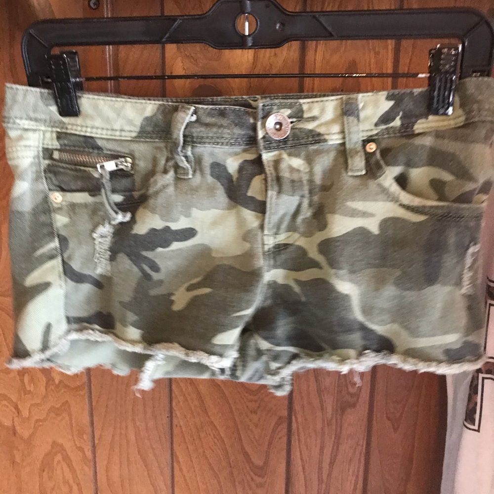 Camo Jean shorts